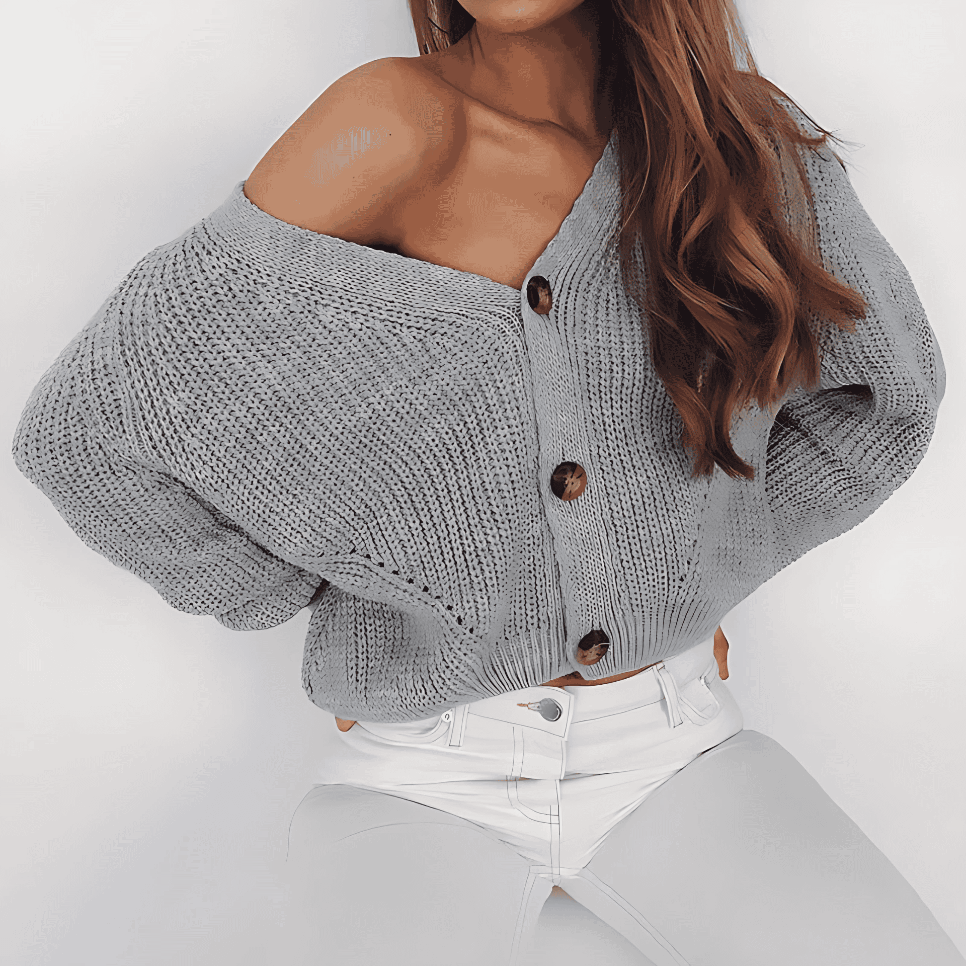 Damen - Übergroße Strickjacke - Tiefer V-Ausschnitt, Knöpfe - Modische Strickmode für jeden Anlass