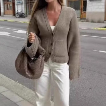 Damen - Strickjacke - Voluminöse Ärmel - Praktische Taschen - Gemütlicher Stil für jede Gelegenheit