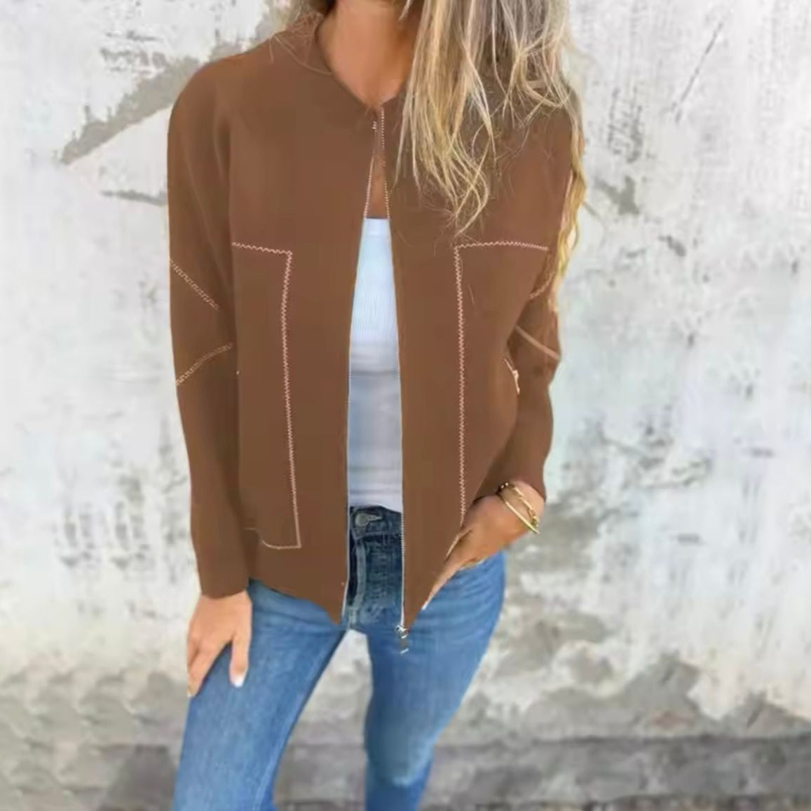 Damen - Stylische Jacke mit Reißverschluss - Komfortabler Stoff - Modischer Begleiter für jede Gelegenheit