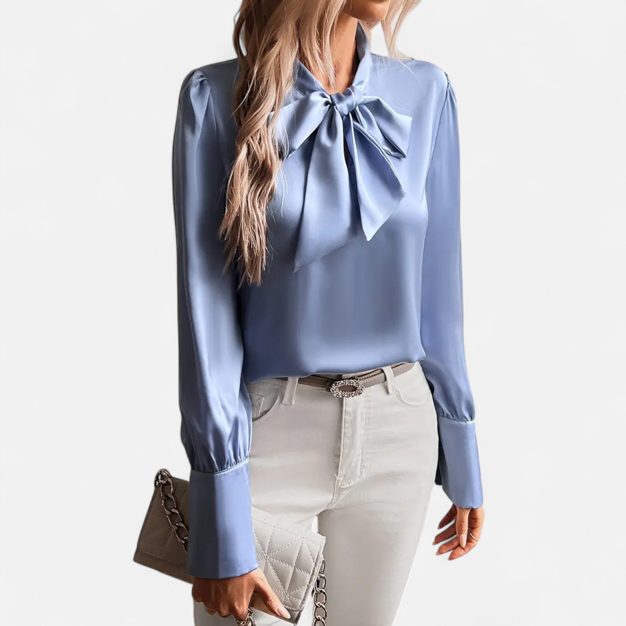 Damen - Bluse mit Fliege - Satin Stoff - Eleganter Stil für besondere Anlässe