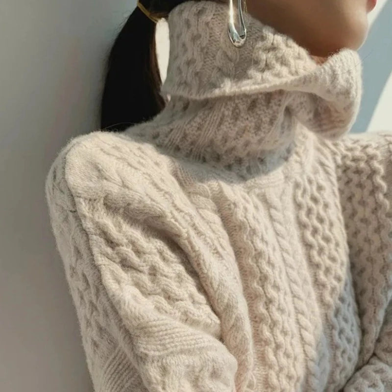 Damen - Rollkragenpulli - Kuscheliger Strickstil - Weicher Komfort für kalte Tage