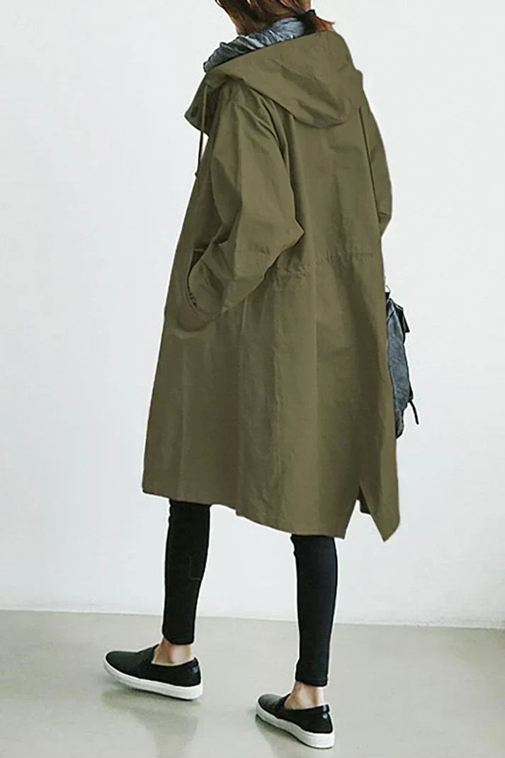 Mara – Wasserabweisender Trenchcoat mit Kapuze für Regentage