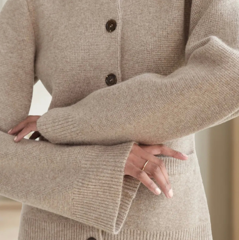 Damen - Strickjacke - Ausgestellten Ärmeln - Bequemer Casual-Stil - Ideal für jede Gelegenheit