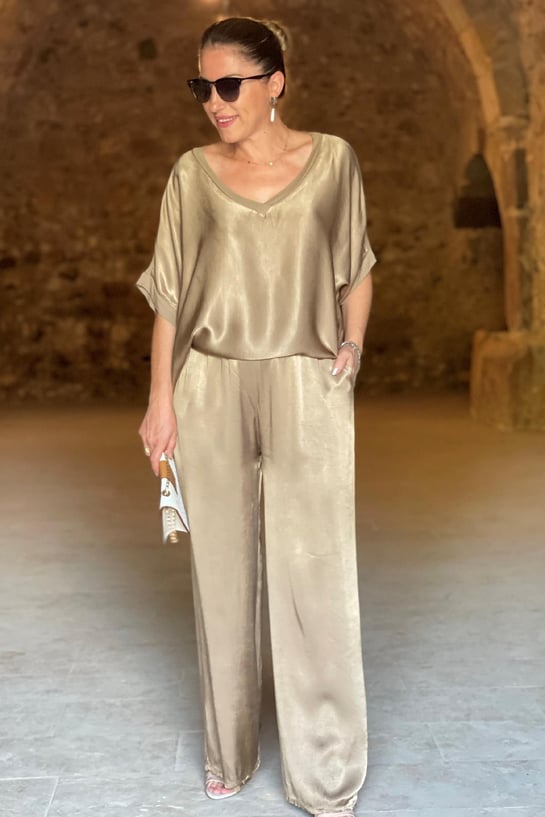 Brittany - Satin Eleganz Kollektion