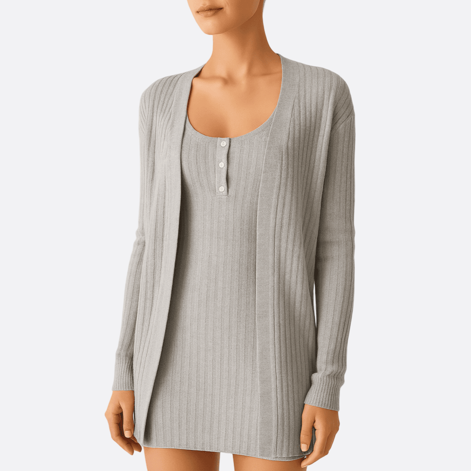 Damen - Strickkleid mit passender Strickjacke - Bequemer Casual Style - Perfekt für den Alltag
