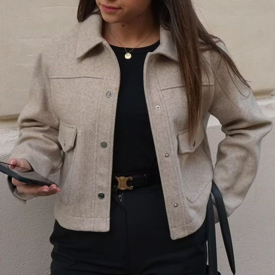 Damen - Kurze Jacke - Weicher Stoff - Stilvolle Damenjacke für jede Gelegenheit