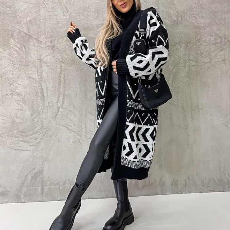 Damen - Strickjacke mit Grobstrickmuster - Wollmischung - Stilvolles Grafikdesign - Modische Strickmode