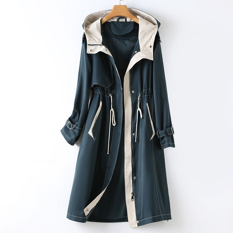 Damen - Langer Trenchcoat mit Kapuze - Wasserdicht und Stilvoll - Perfekt für jede Wetterlage