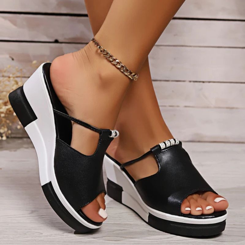 Damen - Bequeme Plateau Sandalen - Weiches Fußbett - Ultimativen Komfort - Stilvolle Sandalen für jeden Anlass