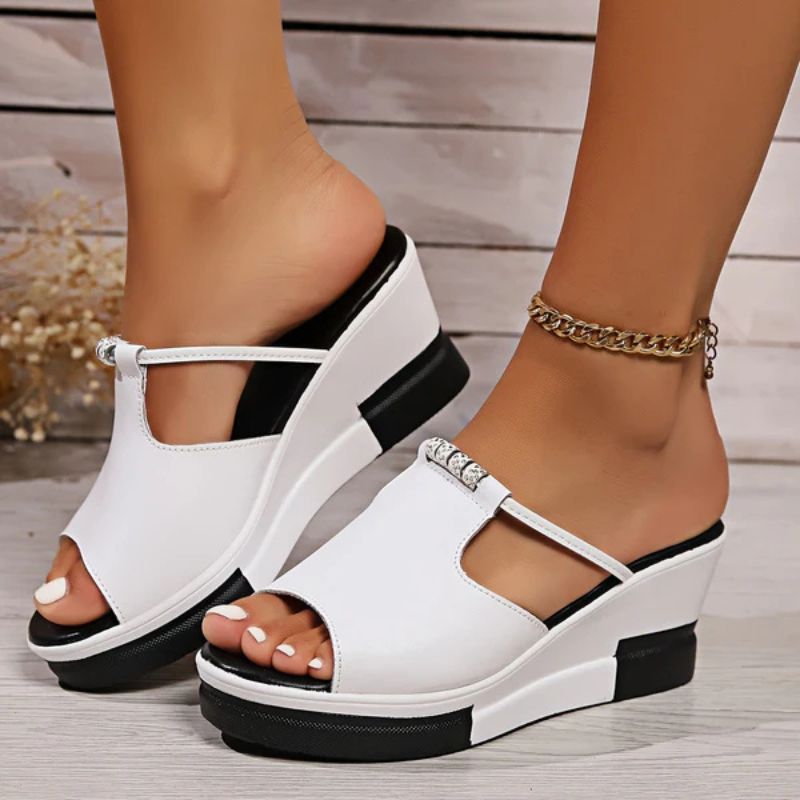Damen - Bequeme Plateau Sandalen - Weiches Fußbett - Ultimativen Komfort - Stilvolle Sandalen für jeden Anlass