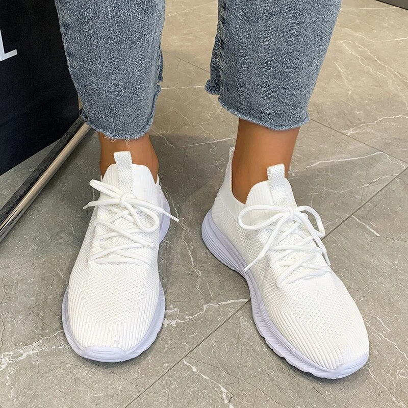 Brinley - Leichte Schnürer