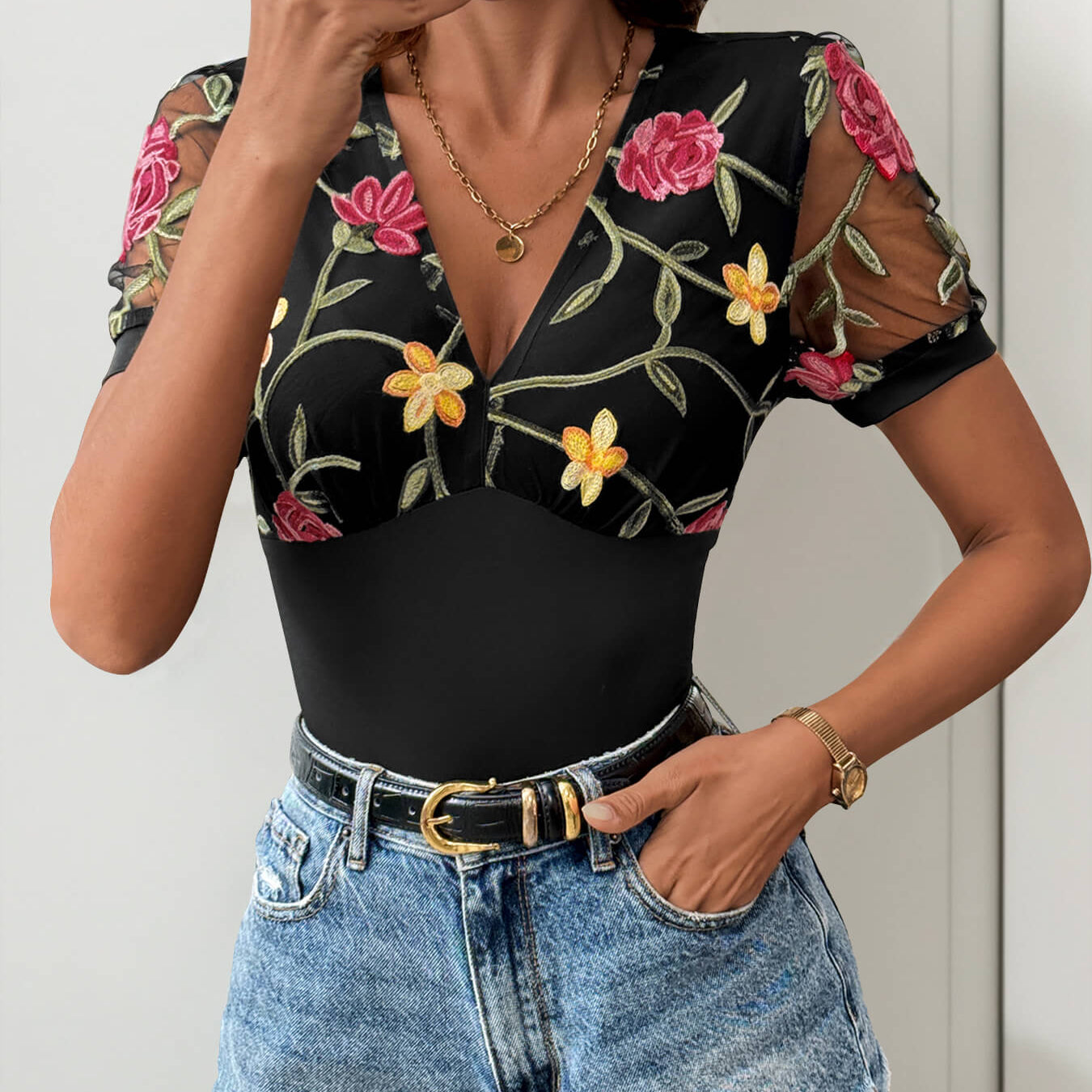 Damen - Blumen Bestickter Bodysuit - Hochwertiges Material - Stretch-Stoff für jeden Anlass - Trendy und vielseitig