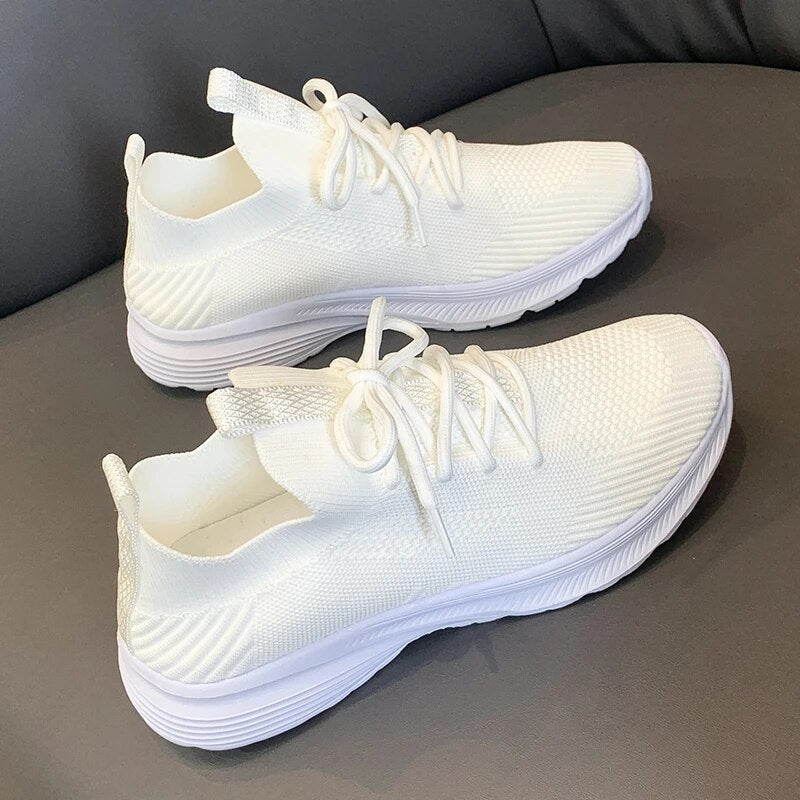 Brinley - Leichte Schnürer