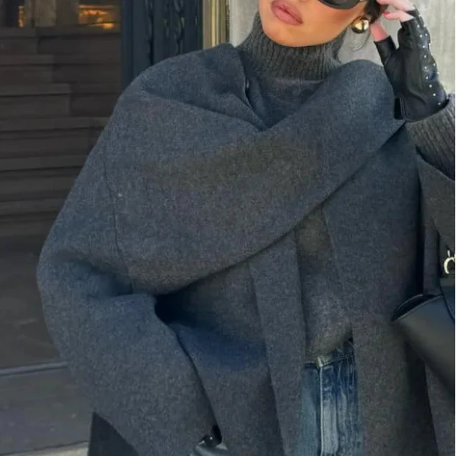 Damen - Eleganter warmer Cape Mantel - Stilvoller Begleiter - Weichem Material - Perfekt für kalte Tage