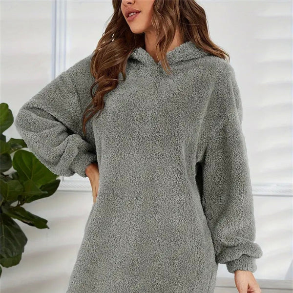 Damen - Übergroß Kleid mit Kapuze - Weichem Fleece - Bequemer und stylischer Begleiter für jeden Tag