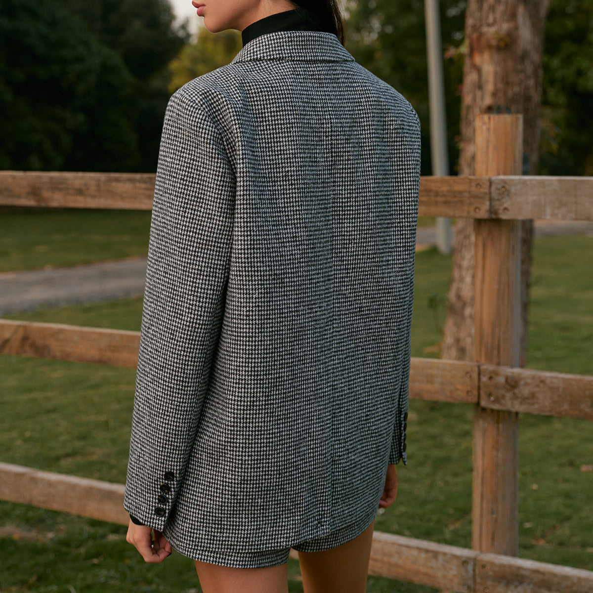 Damen - Tweed Blazer - Zweireihig mit Hahnentrittmuster - Stilvoller Chic für jedes Outfit