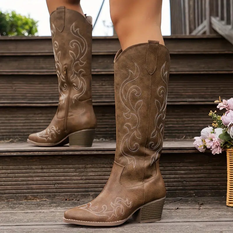 Damen - Kniehohe Westernstiefel - Leder - Stilvolle Stickerei - Trendige Westernmode für jeden Anlass