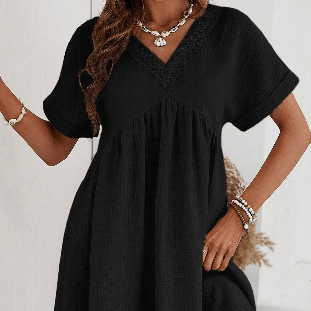 Damen - Elegantes Minikleid - Hochwertige Stoffe - V-Ausschnitt und Spitzenbesatz - Stilvolles Outfit für jeden Anlass