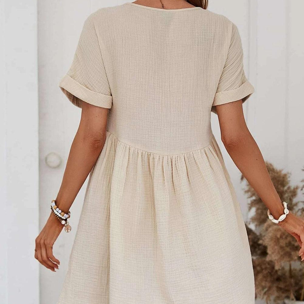Damen - Elegantes Minikleid - Hochwertige Stoffe - V-Ausschnitt und Spitzenbesatz - Stilvolles Outfit für jeden Anlass