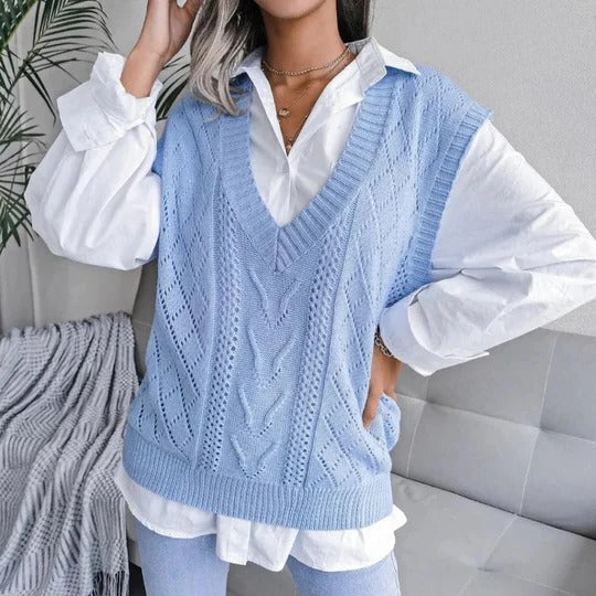 Damen - Lässige Weste mit V-Ausschnitt und Zopfmuster - Wollmischung für stilvolle Looks