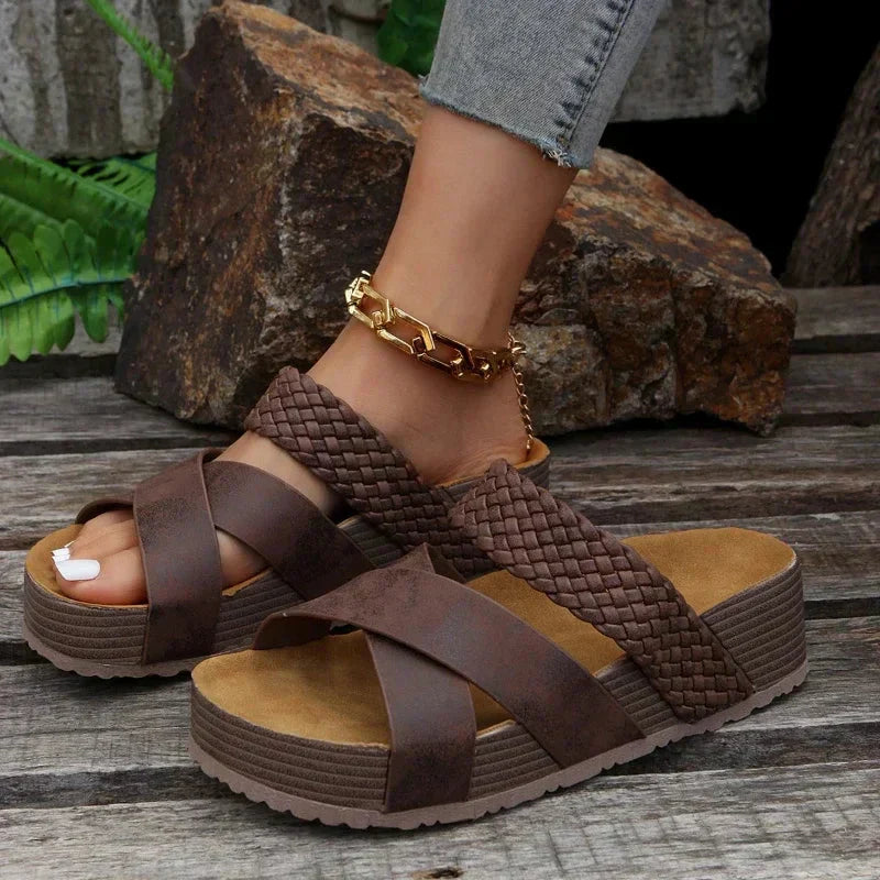 Damen - Bequeme Sandalen - Hochwertigen Materialien - Stylische, stützende Schuhe für den ganzen Tag