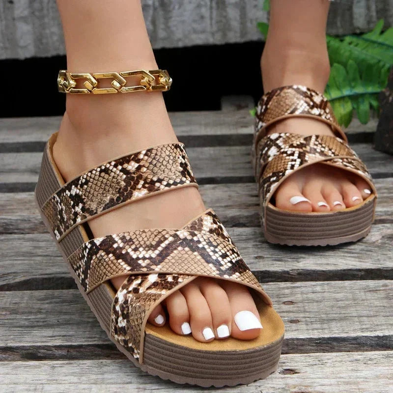 Damen - Bequeme Sandalen - Hochwertigen Materialien - Stylische, stützende Schuhe für den ganzen Tag
